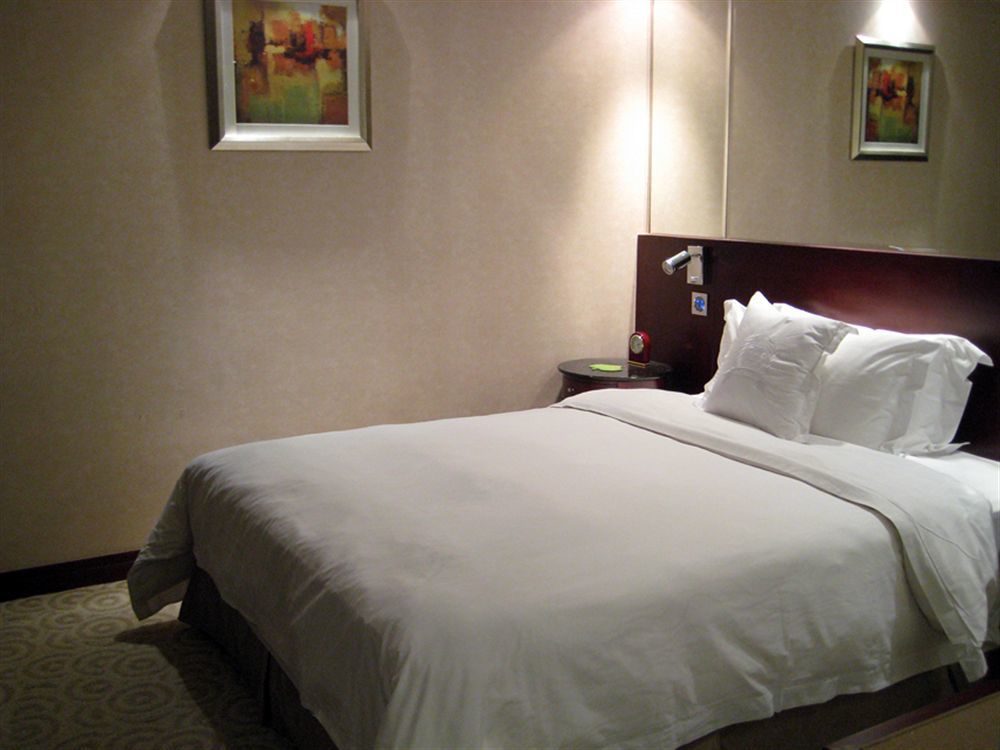 President Hotel Guangzhou Eksteriør billede